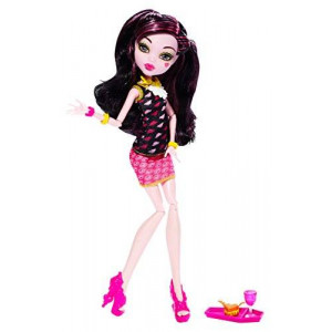 Monster High Creepateria Draculaura Doll